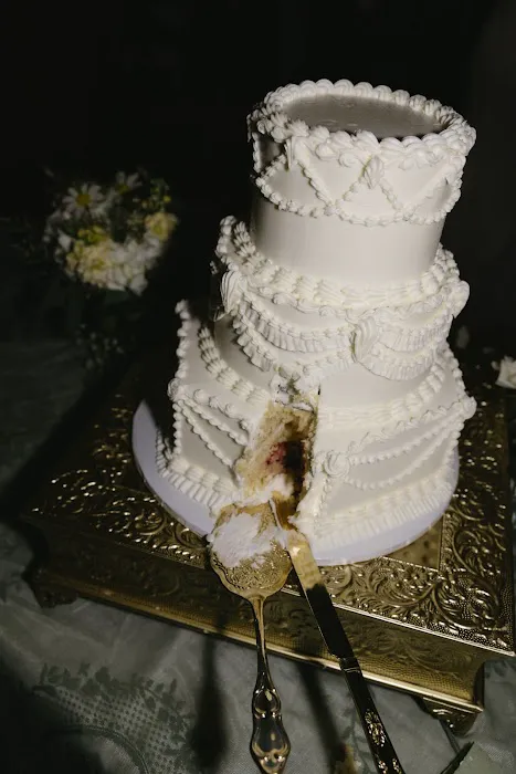 Zell's Cottage Bakery Picture 9