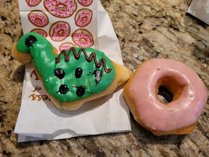 J & J Donuts Picture 10