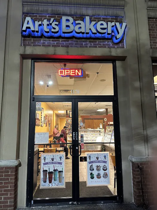 Art's Bakery and Cafe Picture 1