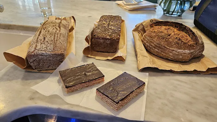 EstoEtno Fine Bakery Picture 4
