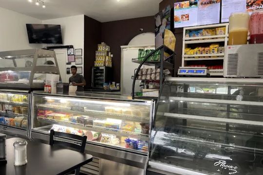 Alicia's Bakery Deli & Food