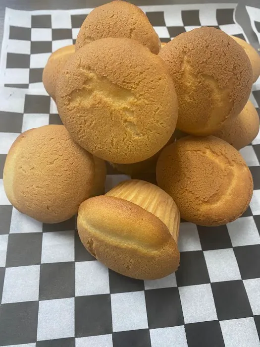Alicia's Bakery Deli & Food Picture 7