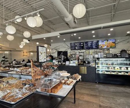 Confections Bakery & Cafe
