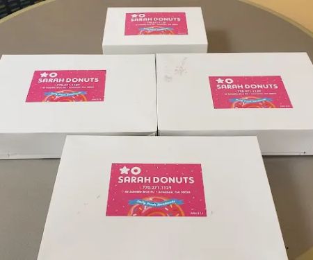 Sara Donuts