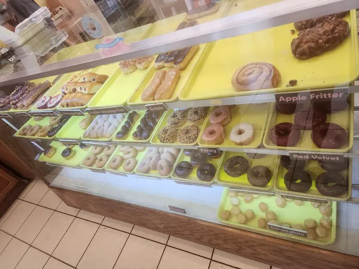 Sara Donuts Picture 5