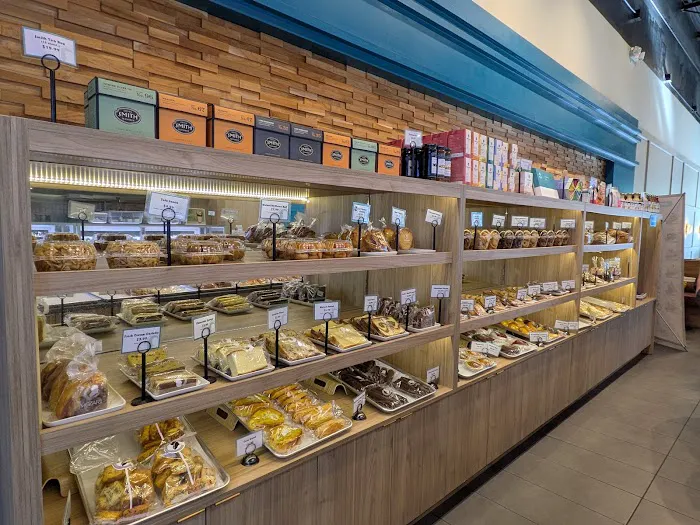 Mozart Bakery Picture 4