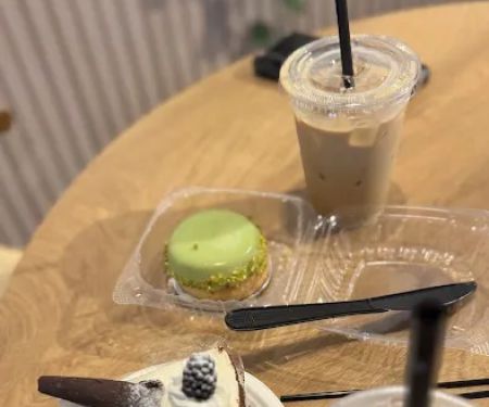 Mozart Bakery