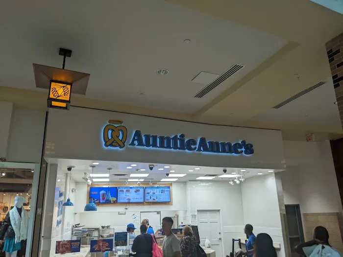 Auntie Anne's Picture 9