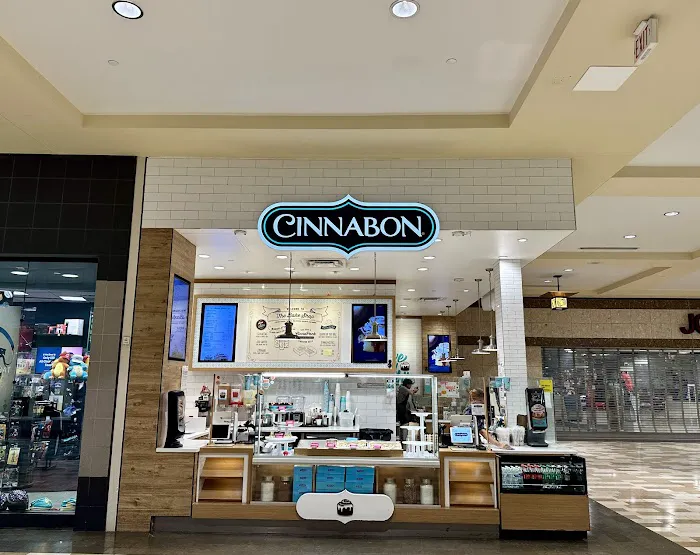 Cinnabon Picture 10