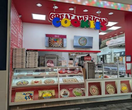 Great American cookie Upper level