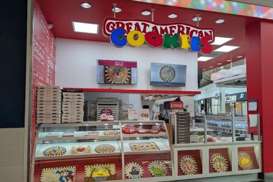 Great American cookie Upper level