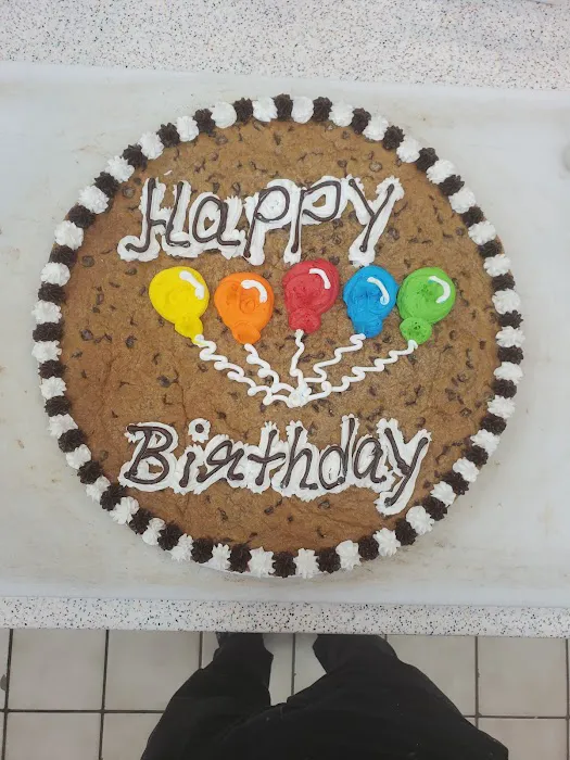 Great American cookie Upper level Picture 5