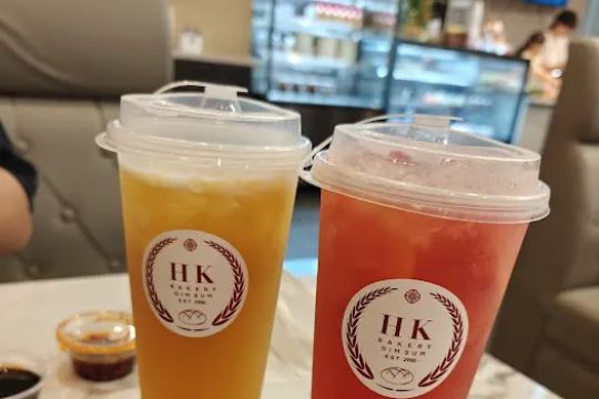 Hong Kong Bakery & Dimsum