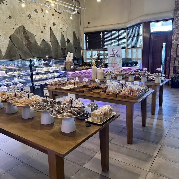 Mozart Bakery Picture 6