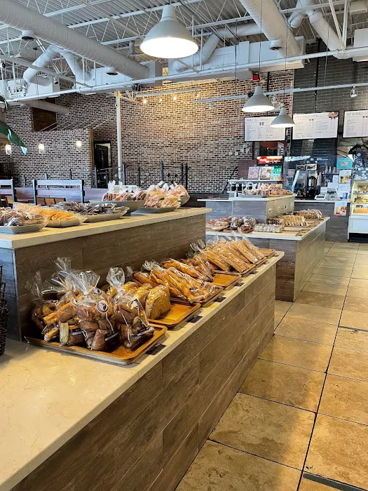 Mozart Bakery Picture 7