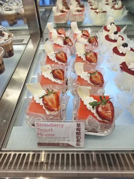Sweet Hut Bakery & Cafe Picture 4