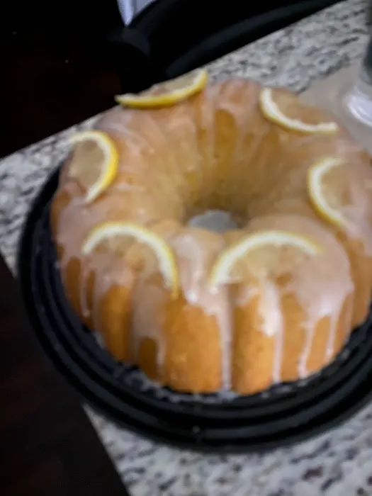Cakes by GEE Picture 1