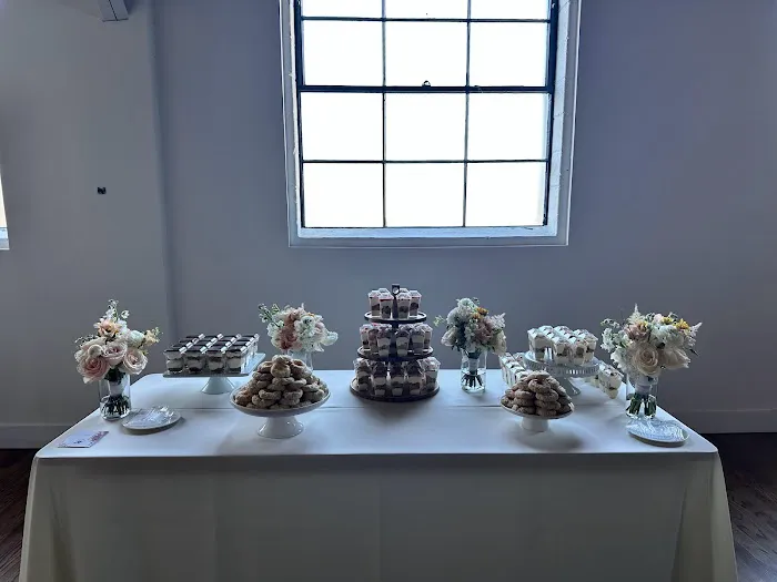 Butter and Bean Cake Studio Picture 3