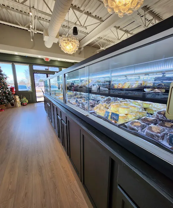 Confections Bakery & Cafe - Suwanee Picture 10