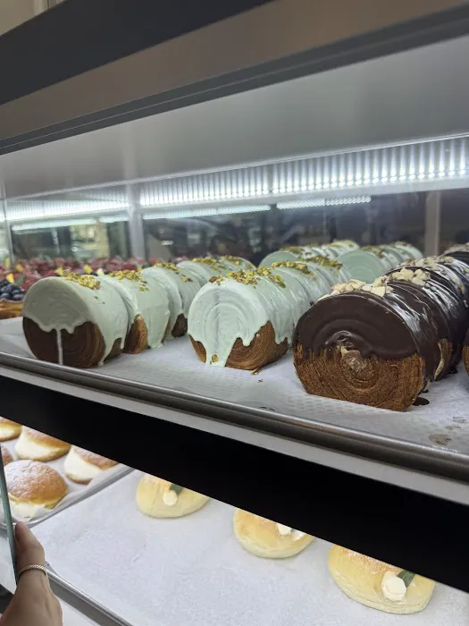 Confections Bakery & Cafe - Suwanee Picture 6