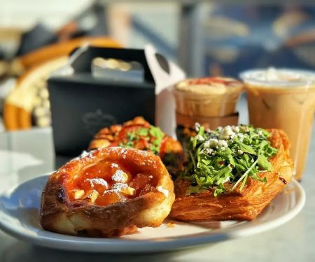 Confections Bakery & Cafe - Duluth