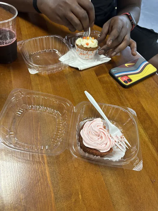 Cakes Castle Bakery Picture 5