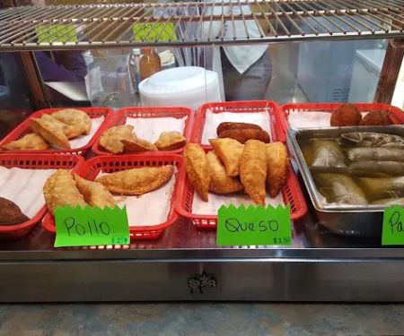 Antojitos Dominicanos