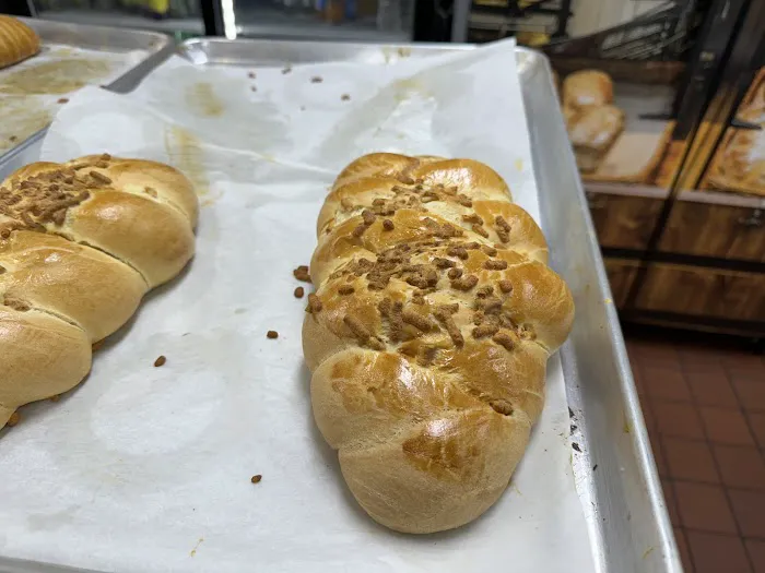 Mi Bella Colombia Bakery Picture 3