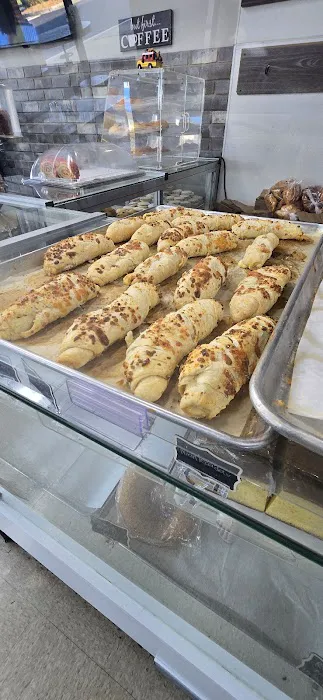 Mi Bella Colombia Bakery Picture 7