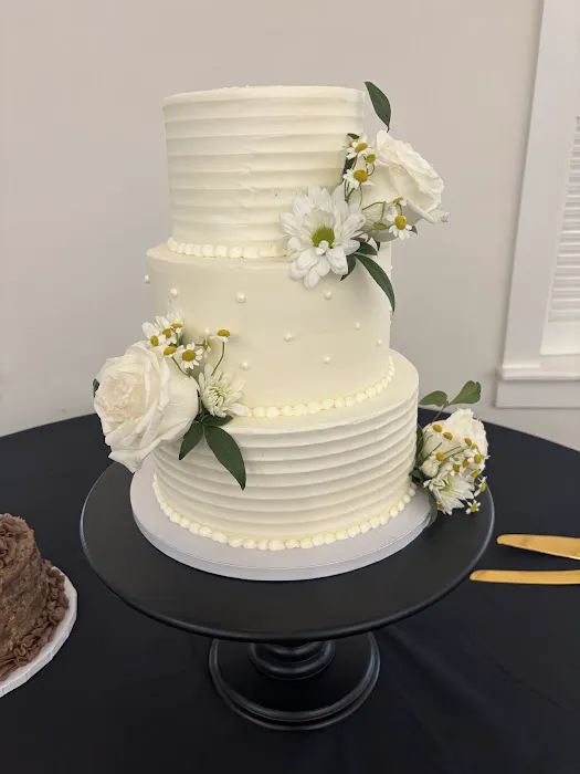 Artful Cakery by Julie Picture 7