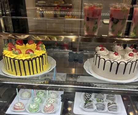 Esquisito Bakery - Sugarloaf Mills