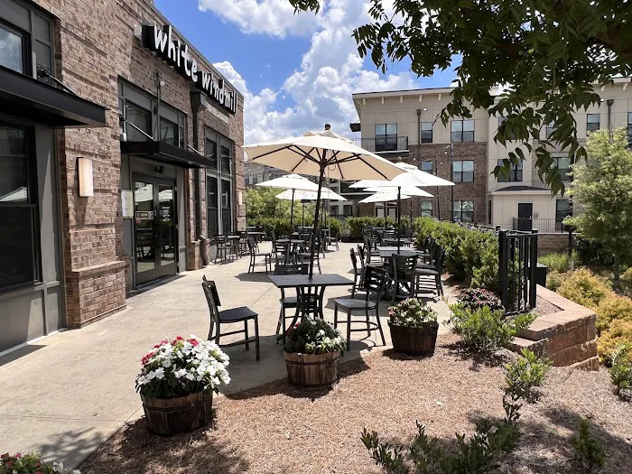 White Windmill Coffee and Bakery Picture 4