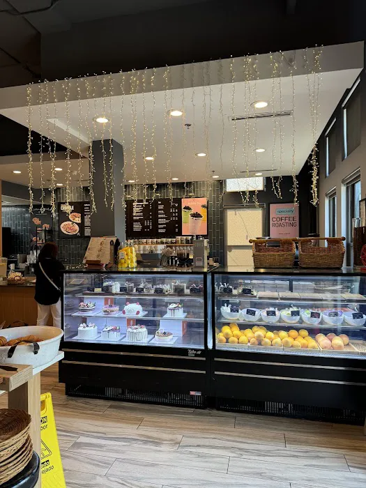 White Windmill Coffee and Bakery Picture 2