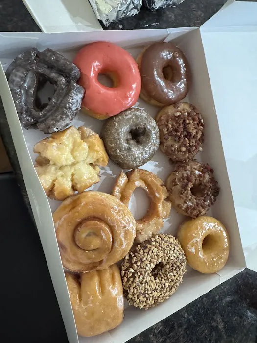 Ray's Donuts Picture 1