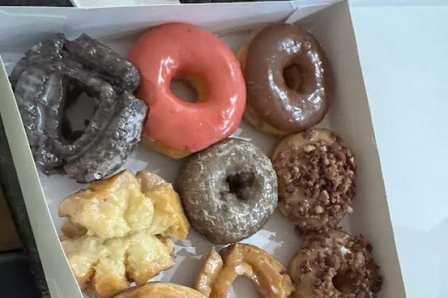 Ray's Donuts