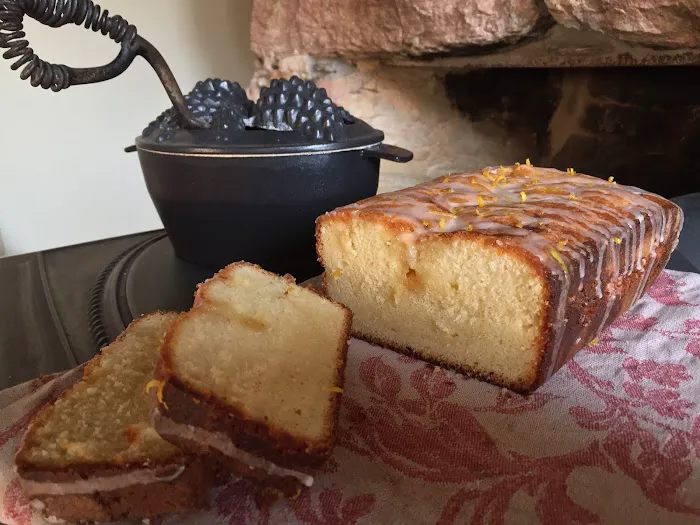 FarmHouse PoundCakes artisanal bakery & cafe Picture 8