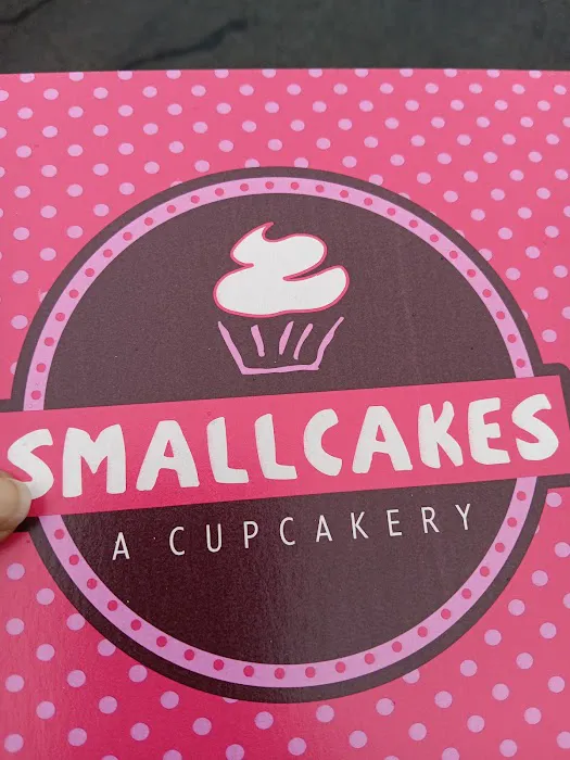 Fayetteville Smallcakes: Cupcakery & Creamery Picture 3