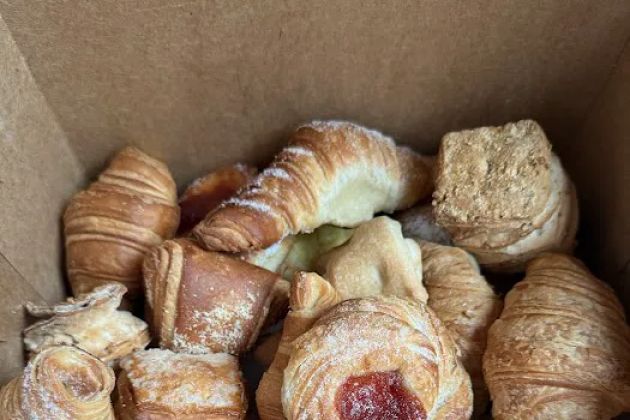 Panaderia Criolla -Café Bakery