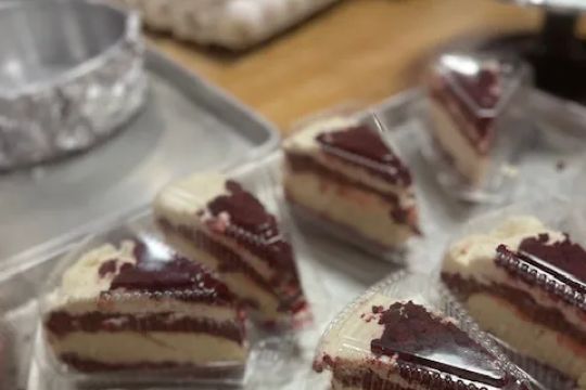 Cheesecakes by Lola