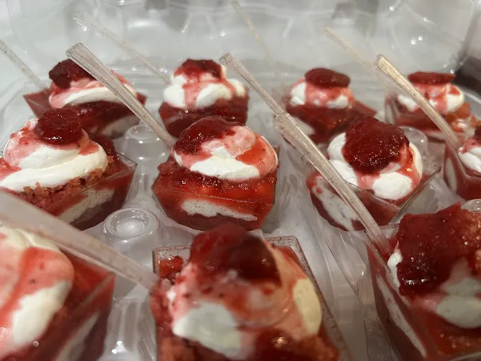 Sweet Tooth Creations,LLC Picture 8