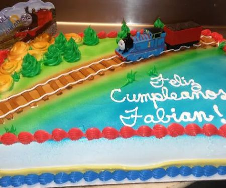 Cinco Estrellas Bakery