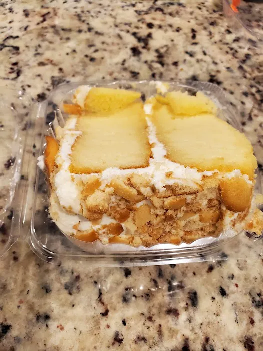 Honey'z Sweets & Deliveries LLC Picture 1