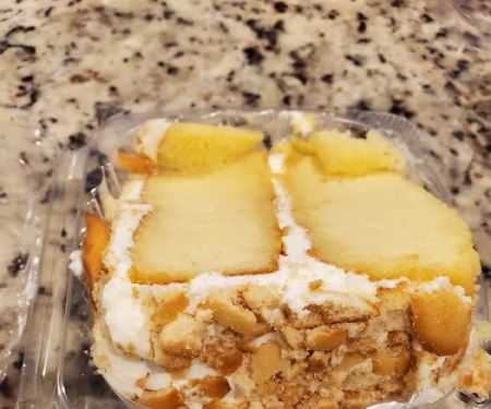 Honey'z Sweets & Deliveries LLC