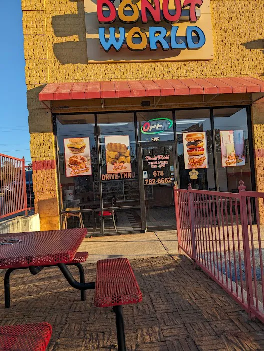 Donut World & Boba Tea & Vegan Donut Picture 2
