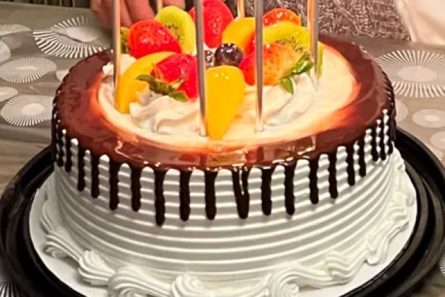 Esquisito Bakery & Cafe