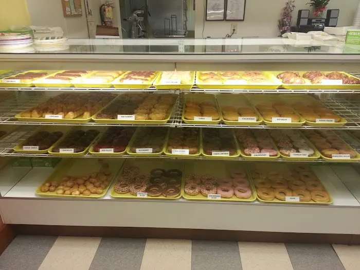 Donut King Picture 5