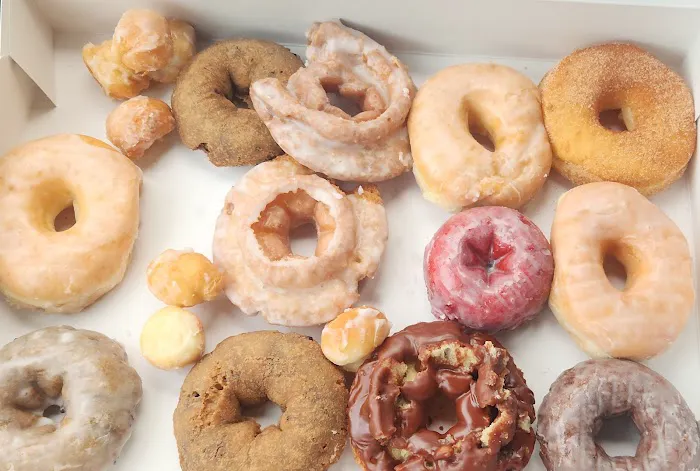 Love Donuts & Coffee Picture 5