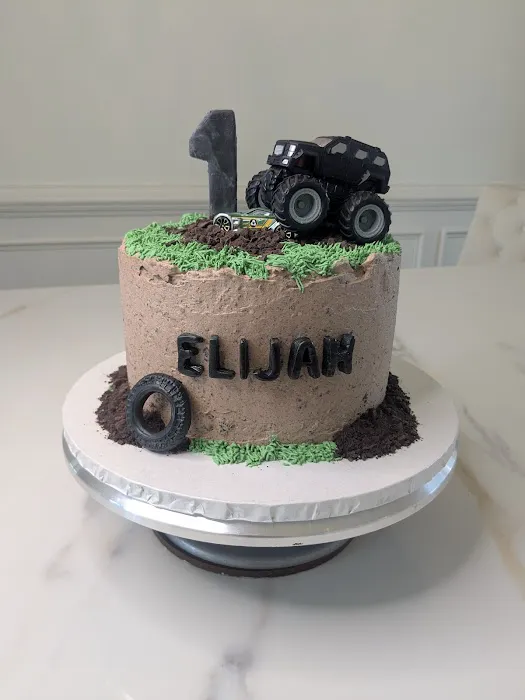 Divine Cakes Picture 2