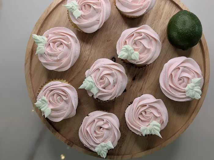Divine Cakes Picture 5