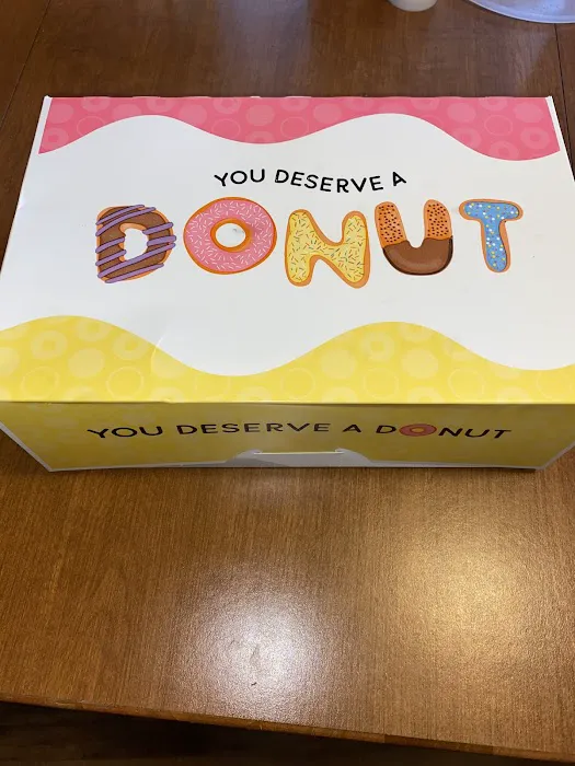 Ray's Donuts Picture 8